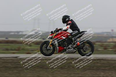 media/Nov-29-2025-TrackDaz (Sat) [[10ae2d9bce]]/A Group/Session 4 (Wheelie Bump)/